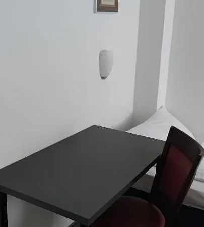 Berliner Hof Hotel 3*
